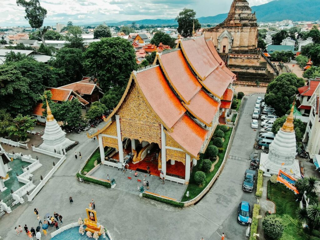 Wat Chedi Luang og Chiang Mai. thailand set fra oven.